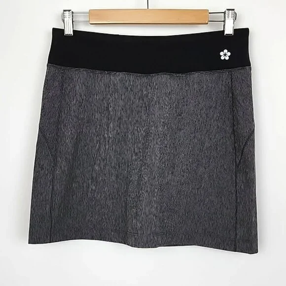 Tuff Athletics Women s Skirt Skort Pin Striped Back Grey Lightweight Size Small